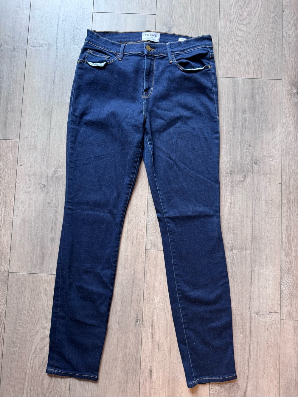 Frame Le Skinny de Jeanne Jeans Women’s 32W Dark Wash Skinny Minimaist Slim Fit